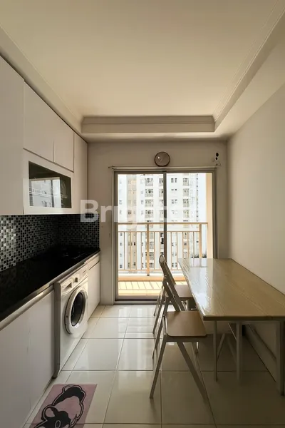 image APARTEMEN MEDITERANIA GARDEN RESIDENCES 2, TOWER HELICONIA, LANTAI 15. TANJUNG DUREN, JAKARTA BARAT. 2 BEDROOM. VIEW KOLAM RENANG. FULL FURNISHED (1)
