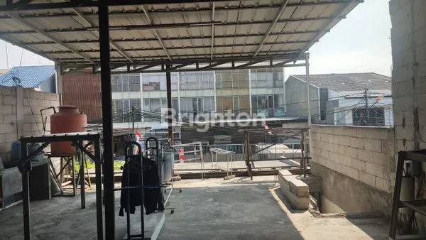 image RUMAH LUAS 2 LANTAI DAERAH KEDOYA JAKARTA BARAT  (5)