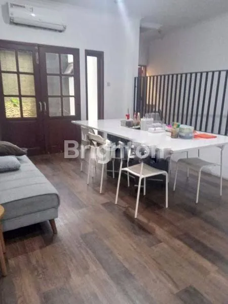 image RUMAH 2 LANTAI SIAP HUNI DI CIPETE UTARA JAKARTA SELATAN (3)