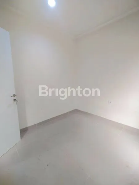 image RUMAH SUMMARECON DI GADING SERPONG  (6)