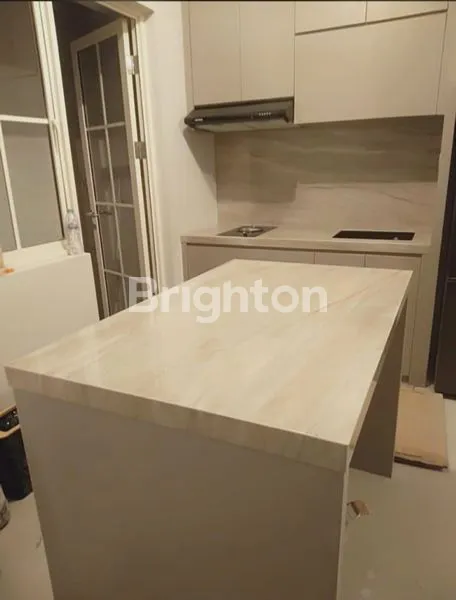 image SEWA KONTRAK RUMAH 2,5 LANTAI MEZZANINE WISATA BUKIT MAS SEMI FURNISH SURABAYA BARAT (8)