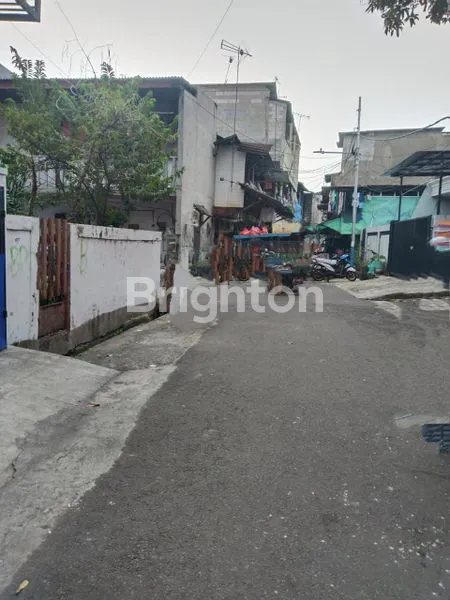 image RUMAH KONTRAKAN 14 PINTU DI PULO GADUNG JAKARTA TIMUR (3)