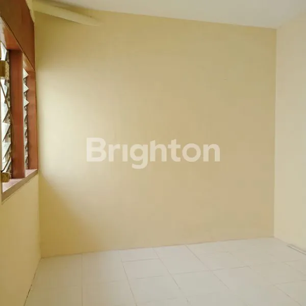 image DISEWAKAN RUKO 2 LANTAI – TAMAN COSMOS, KEDOYA UTARA, JAKARTA BARAT (4)