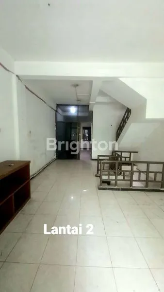 image RUKO 3 LANTAI PLAZA SEGI 8 DELAPAN SURABAYA BARAT DEKAT SCTV (3)