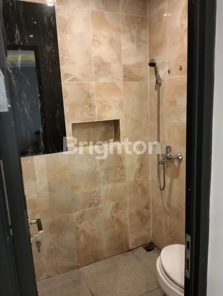 image RUMAH CANTI DI BSD (8)