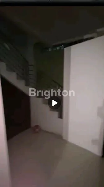 image RUKO 3 LANTAI JUAL (1)