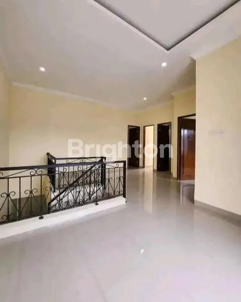 image RUMAH DIJUAL RAWAMANGUN  (6)
