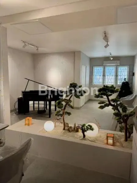 image  DIJUAL RUMAH CANTIK FULL FURNISH – SUNTER JAYA, TANJUNG PRIUK, JAKARTA UTARA (2)