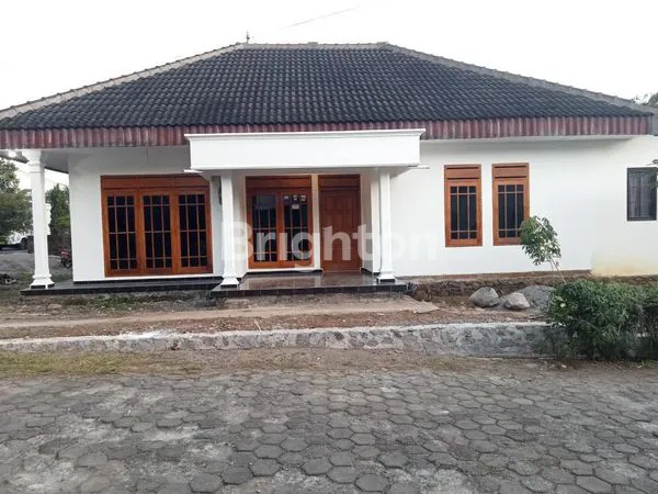 image RUMAH BAGUS SIAP HUNI DI SIDOREJO SALATIGA (5)
