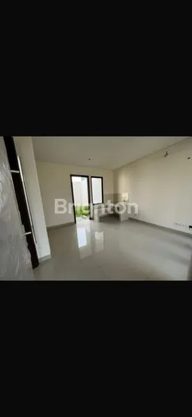image RUMAH JAKARTA GARDEN CITY CLUSTER SHINANO (3)