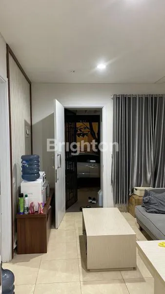 image RUMAH MINIMALIS KAWASAN ASRI DI HYLAND GREENWICH PARK BSD FULL FURNISHED (1)