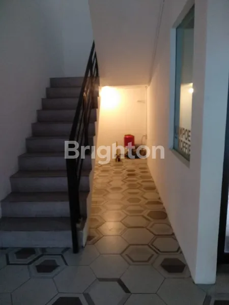 image BANGUNAN COCOK UNTUK USAHA DI CEMPAKA PUTIH (3)