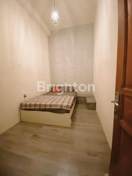 image RUMAH KANTOR STRATEGIS DI PETUKANGAN UTARA JAKARTA SELATAN (7)