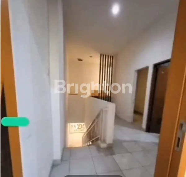 image RUKO 2 LANTAI RAPIH DI BOULEVARD CIBUBUR COUNTRY  (5)