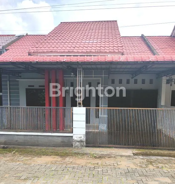 image DI JUAL RUMAH KUBU RAYA SUNGAI RAYA DALAM  (1)