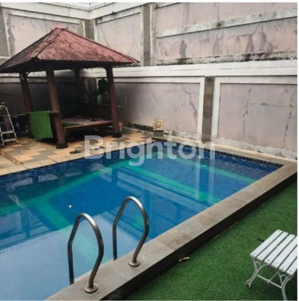 image RUMAH MEWAH RAWABELONG KEBON JERUK  (1)