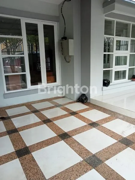 image JUAL CEPAT RUMAH PALLAZO (2)