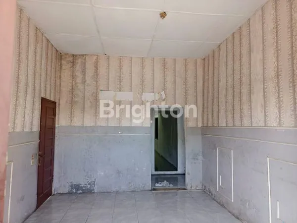image RUMAH 1 LANTAI SIAP HUNI -ADA TOKO DI SAMPING RUMAH (7)