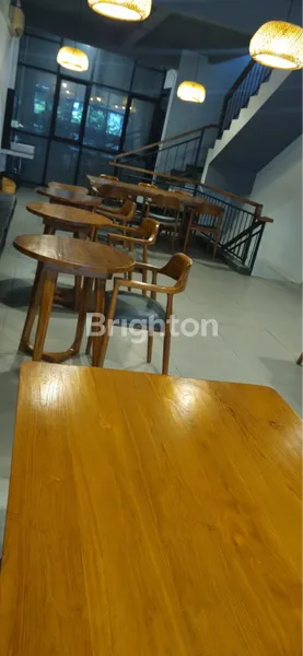 image DISEWAKAN RUKO RAYA TENGGILIS BAGUS SIAP PAKAI  (5)