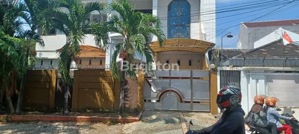 Gambar Property RUMAH MEWAH DI TENGAH KOTA SEMARANG PUSAT KOTA JL. TAMAN PEKUNDEN