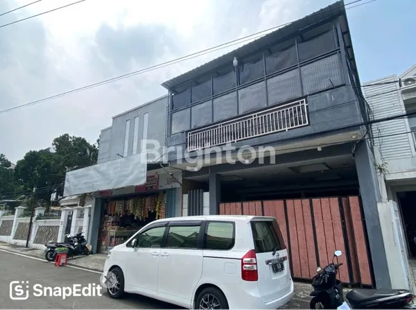 image HARGA OKE POL ! RUMAH + TOKO DENGAN 7 KAMAR TIDUR DI LOKASI STRATEGIS ( TIDAR ), KOTA MALANG (1)