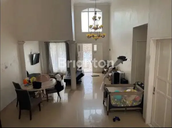 image RUMAH TAMAN ROYAL 2 LANTAI SIAP HUNI (3)