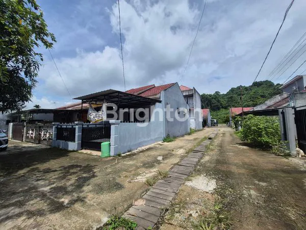 image BELI RUMAH, DAPAT KULKAS, KASUR, KITCHEN SET & MESIN CUCI GRATIS! (4)