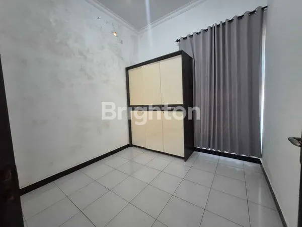 image BELI RUMAH, DAPAT KULKAS, KASUR, KITCHEN SET & MESIN CUCI GRATIS! (7)