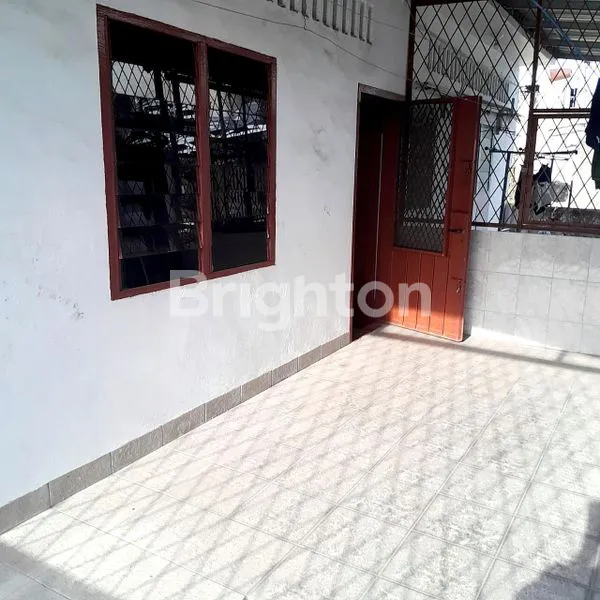 image RUMAH INTI KOTA. DAERAH JL. GAJAH & PASAR BERUANG. LEBAR 6 METER. 5 MENIT KE SEKOLAH SUTOMO 1 & THAMRIN PLAZA (8)