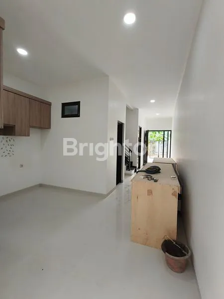 image RUMAH BARU (KAMAR MANDI TIAP KAMAR) DI MERUYA, BANGUNAN 2 LANTAI  (3)