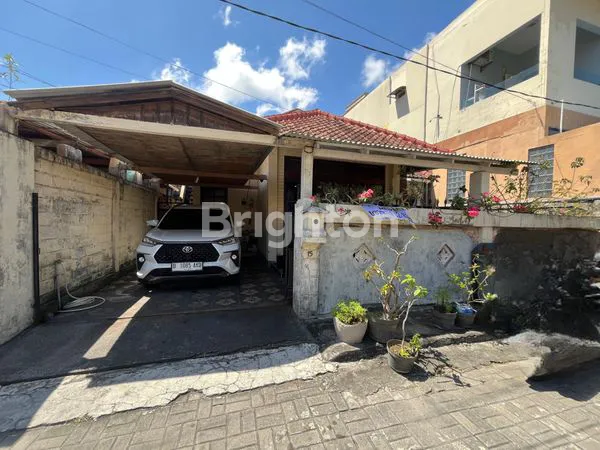 image RUMAH LUAS ONE GATE SYSTEM DI JIMBARAN (1)