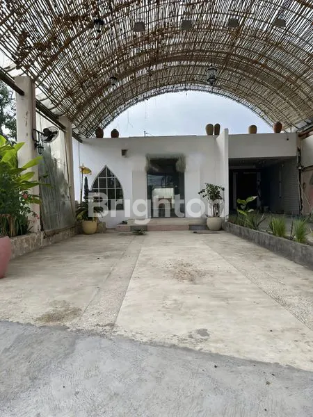 BANGUNAN KOMERSIAL LOKASI STRATEGIS AREA KEROBOKAN KELOD,BADUNG-BALI