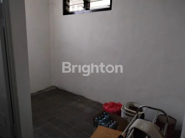 image TOKO 1 LANTAI PREMIUM DI MONANG MANING (5)