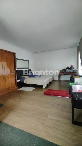 image HUNIAN LUAS PINGGIR JALAN (6)