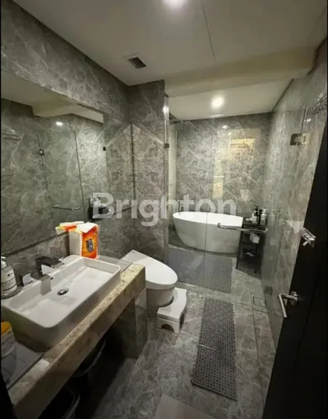 image APARTMENT GRAHA GOLF FULL FURNISH DEKAT GRAHA FAMILI, DUKUH PAKIS (8)