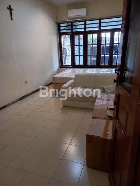 image RUMAH SECOND BAGUS TERAWAT WISMA PERMAI DEKAT RAYA MULYOSARI  (5)