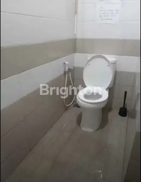 image RUMAH KOST  2 LANTAI STRATEGIS GAMBIR, JAKARTA PUSAT. (7)