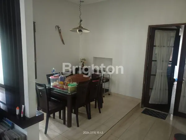 image RUMAH SIAP HUNI, HOOK,  DI LEGENDA WISATA, CIBUBUR (4)