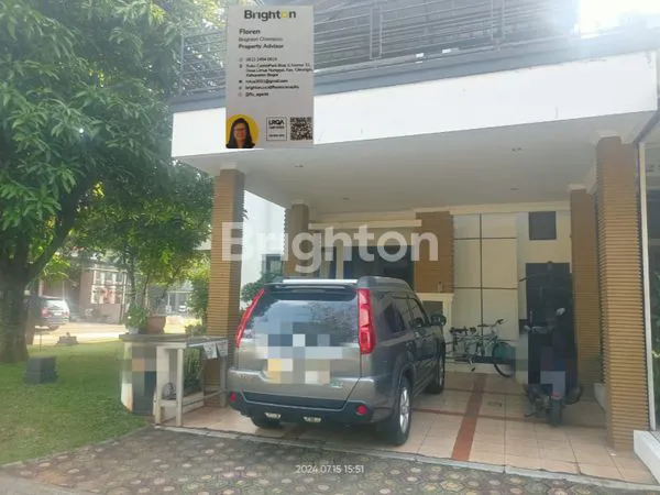 image RUMAH SIAP HUNI, HOOK,  DI LEGENDA WISATA, CIBUBUR (1)