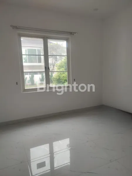 image HUNIAN NYAMAN DI KAWASAN PREMIUM LIPPO KARAWACI (7)