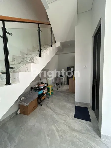 image RUMAH MINIMALIS MODERN 2 LANTAI 0 KM KE TOL BORR OCBD BOGOR (7)