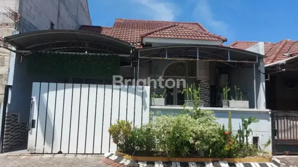 image RUMAH MINIMALIS PALM SPRING JAMBANGAN TERAWAT SIAP HUNI, DEKAT TOL GUNUNGSARI (1)