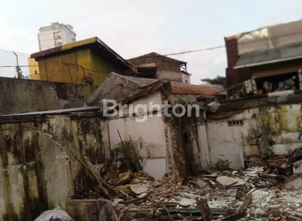 image TANAH DI LOKASI SANGAT STRATEGIS (1)