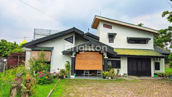 image RUMAH MEWAH DGN LUAS TANAH  1352 M2 (1)