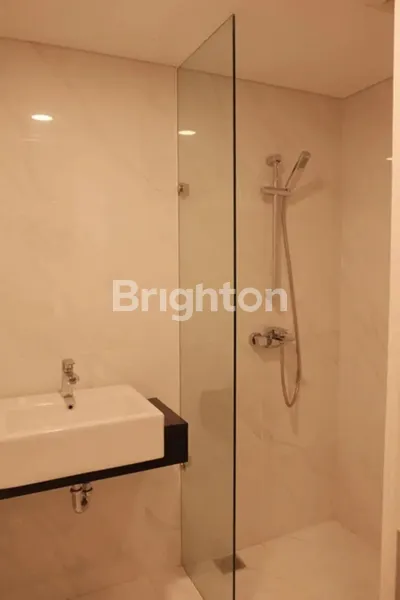 image APARTMENT FULL FURNISHED THE VERTU CIPUTRA (4)