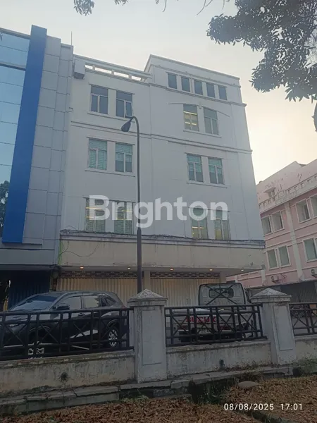 image RUKO 4 LANTAI MEGA GALAXY KLAMPIS SURABAYA EX PERBANKAN HADAP JALAN RAYA (1)