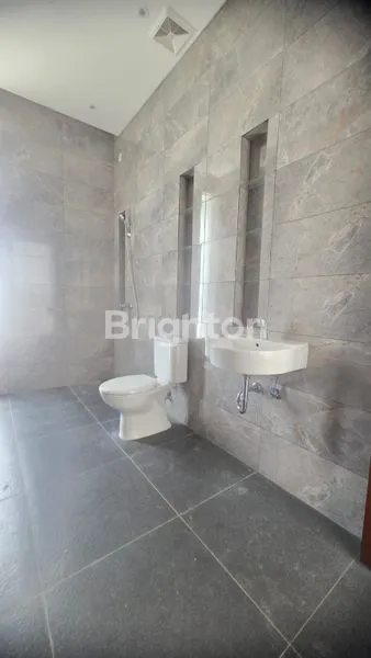 image RUMAH BARU 2 LANTAI DIJUAL, MERUYA UTARA (5)