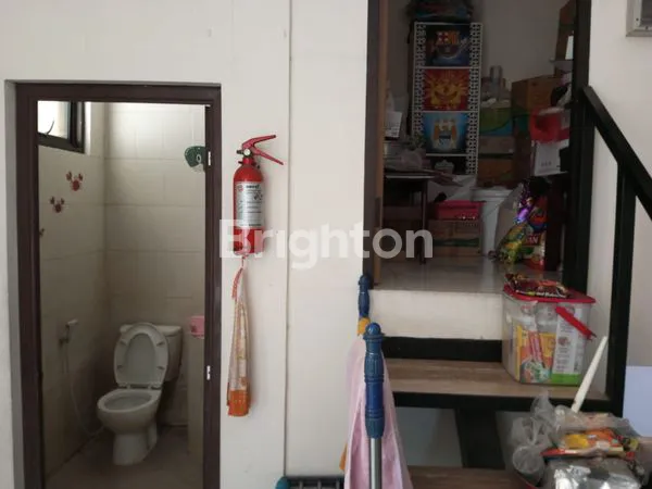 image RUKO 2 LANTAI DI PONDOK TJANDRA SIDOARJO (2)