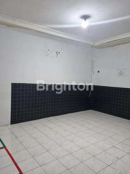 image RUKO 2 LANTAI STRATEGIS DI TELUK GONG - COCOK UNTUK BISNIS & KANTOR (8)