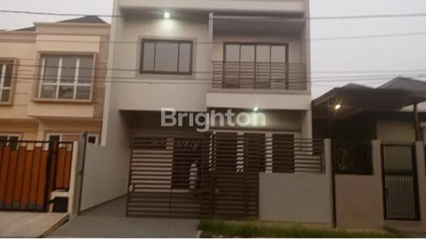 image RUMAH MINIMALIST BARU GRESS DI GADING SERPONG  DEKAT MALL SMS  (1)